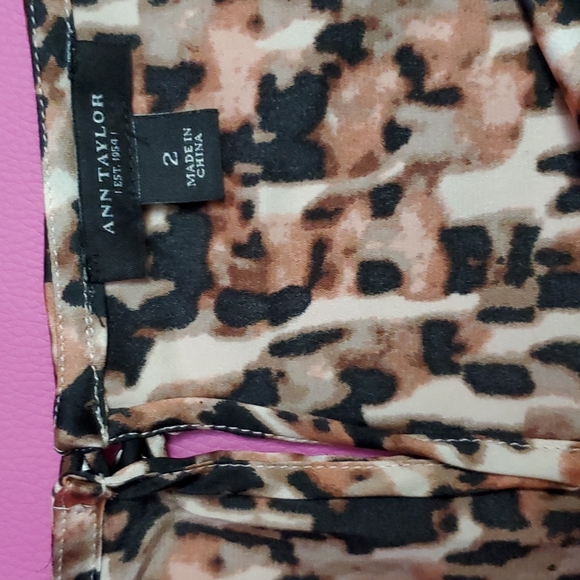 Ann Taylor sleeveless top spandex 2 - Picture 2 of 6